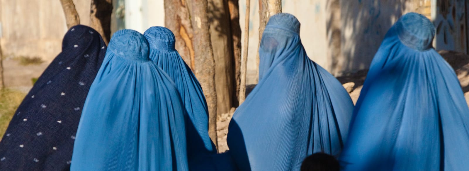 Donne afghane: Amnesty International al fianco di chi e' a rischio per i propri diritti